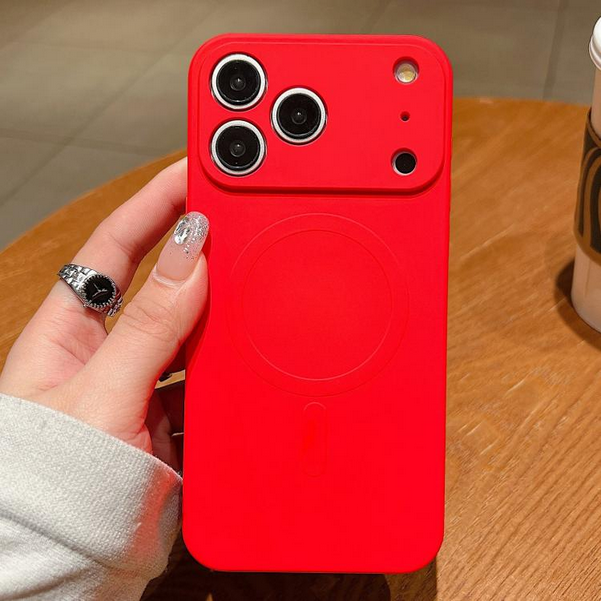 Telefontok iPhone 17 Pro Max - MagSafe kompatibilis piros szilikon hátlap tok