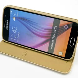 Telefontok UNIQ Kihajtható Tok Arany - Samsung Galaxy S6 (8719273222256)-1