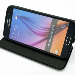 Telefontok UNIQ Fekete Kihajtható Tok - Samsung Galaxy S6 (8719273222249)-2