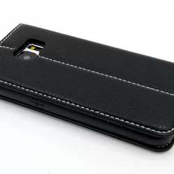 Telefontok UNIQ Fekete Kihajtható Tok - Samsung Galaxy S7 (8719273222126)-1