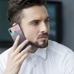 Telefontok Huawei P Smart 2019 - barna-fekete üveg hátlaptok-1