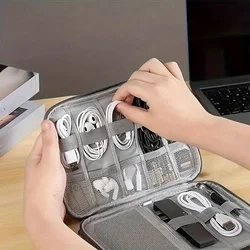 Univerzális táska digitális kiegészítőkhöz, cipzáras - lila-4