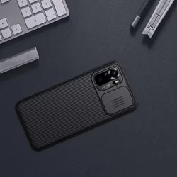 Telefontok Xiaomi Redmi Note 10S - Nillkin csúsztatható kameravédős fekete hátlap tok-6