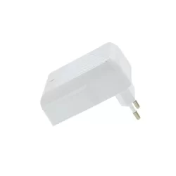 Hálózati töltő: Moxom KH-401 - 4 USB porttal, univerzális hálózati töltő, fehér, 4,4A + USB / Lightning kábel, fehér 1m-1